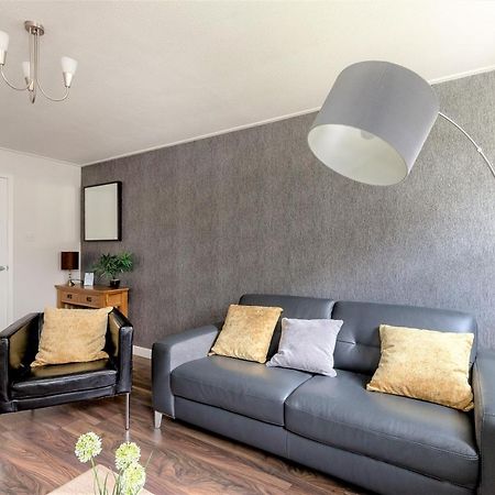 Stunning 1 Bed At Holyrood Palace & Arthurs Seat Единбург Екстер'єр фото