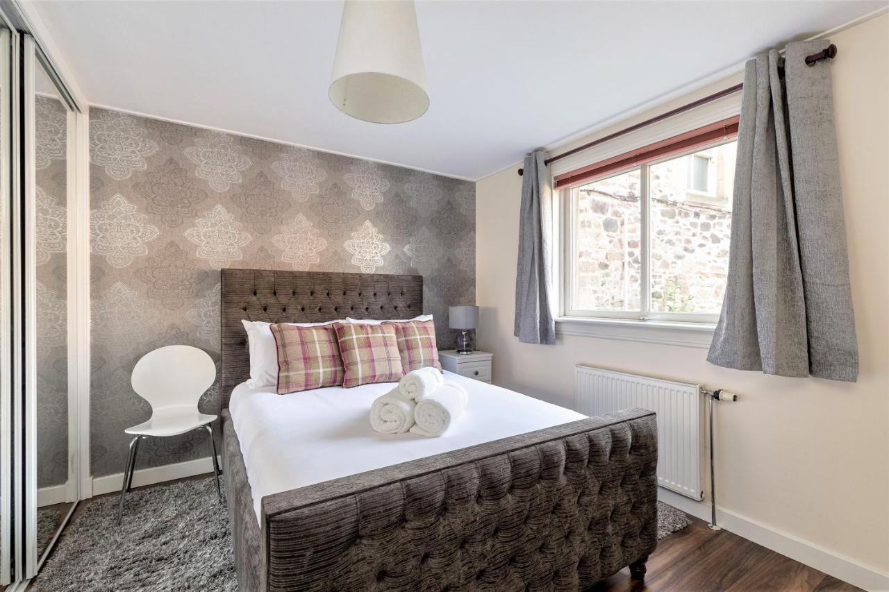Stunning 1 Bed At Holyrood Palace & Arthurs Seat Единбург Екстер'єр фото