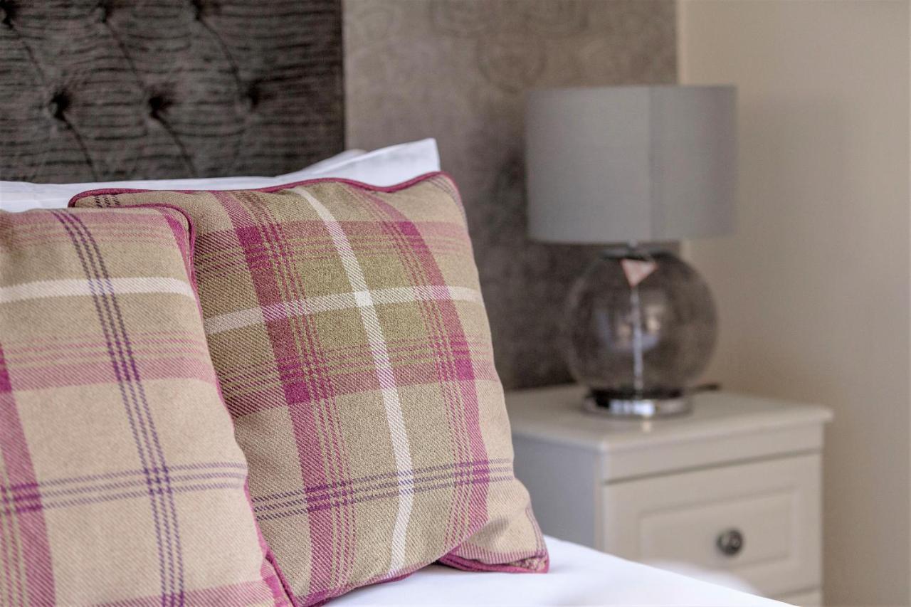 Stunning 1 Bed At Holyrood Palace & Arthurs Seat Единбург Екстер'єр фото
